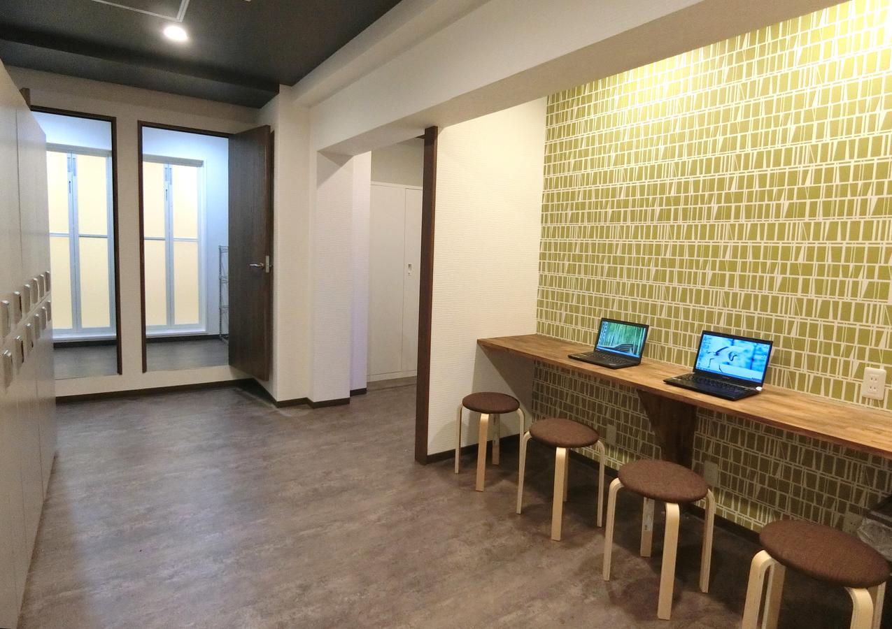 Capsule Hotel Manyudo Kioto Exterior foto