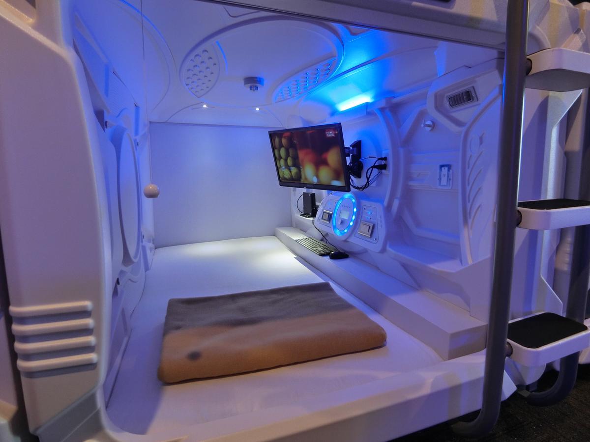 Capsule Hotel Manyudo Kioto Exterior foto